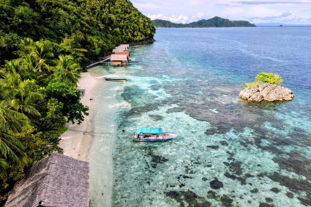 Photo of Others in Pianemo Islands