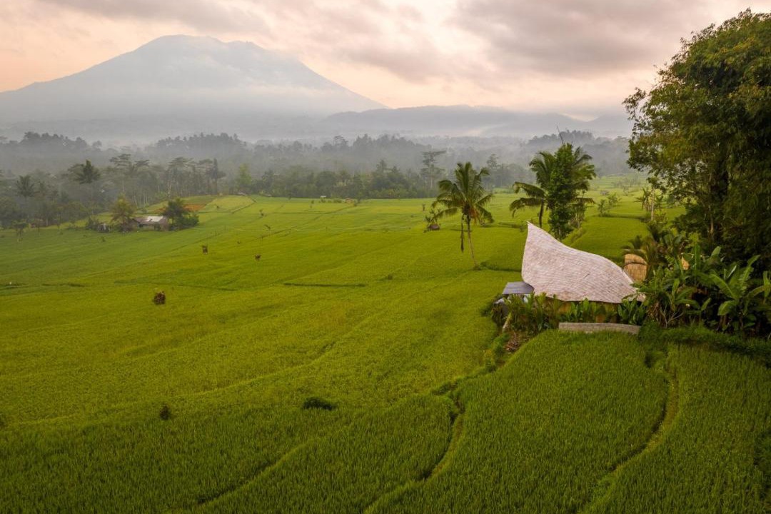 Photo of Others in Selat