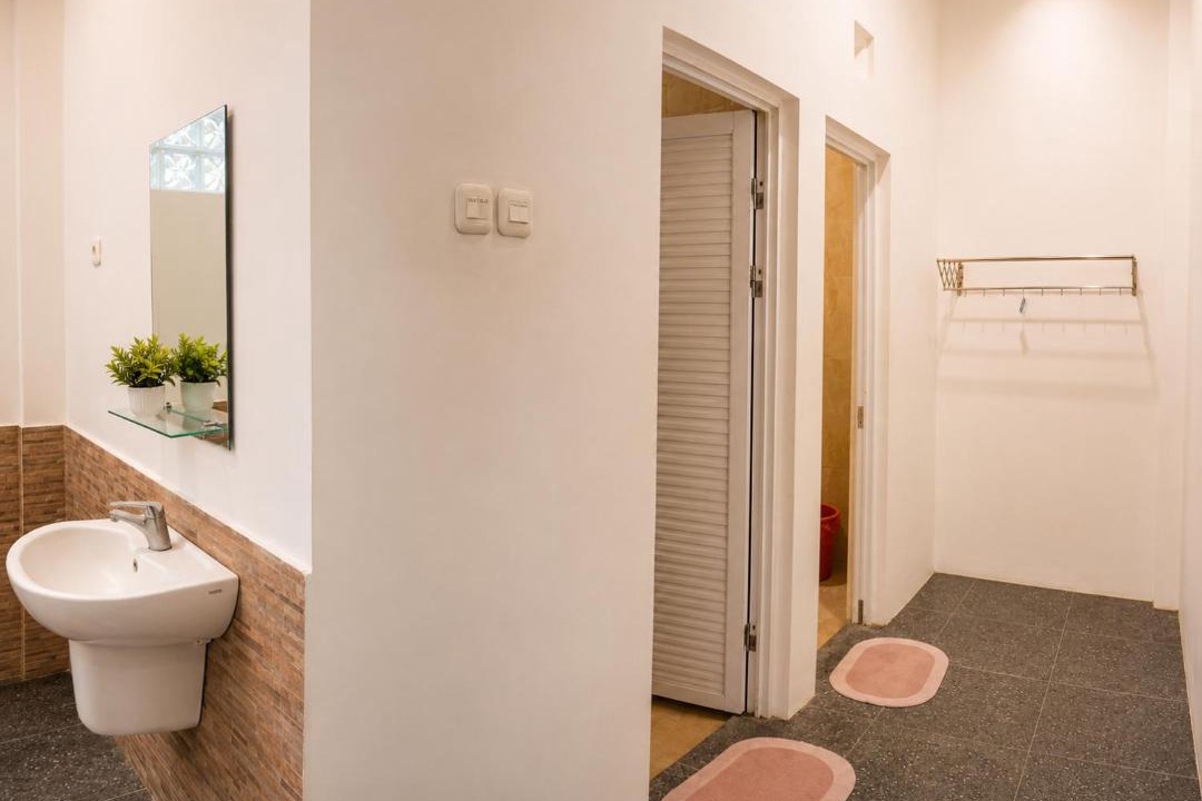 Photo of Bathroom in Temon
