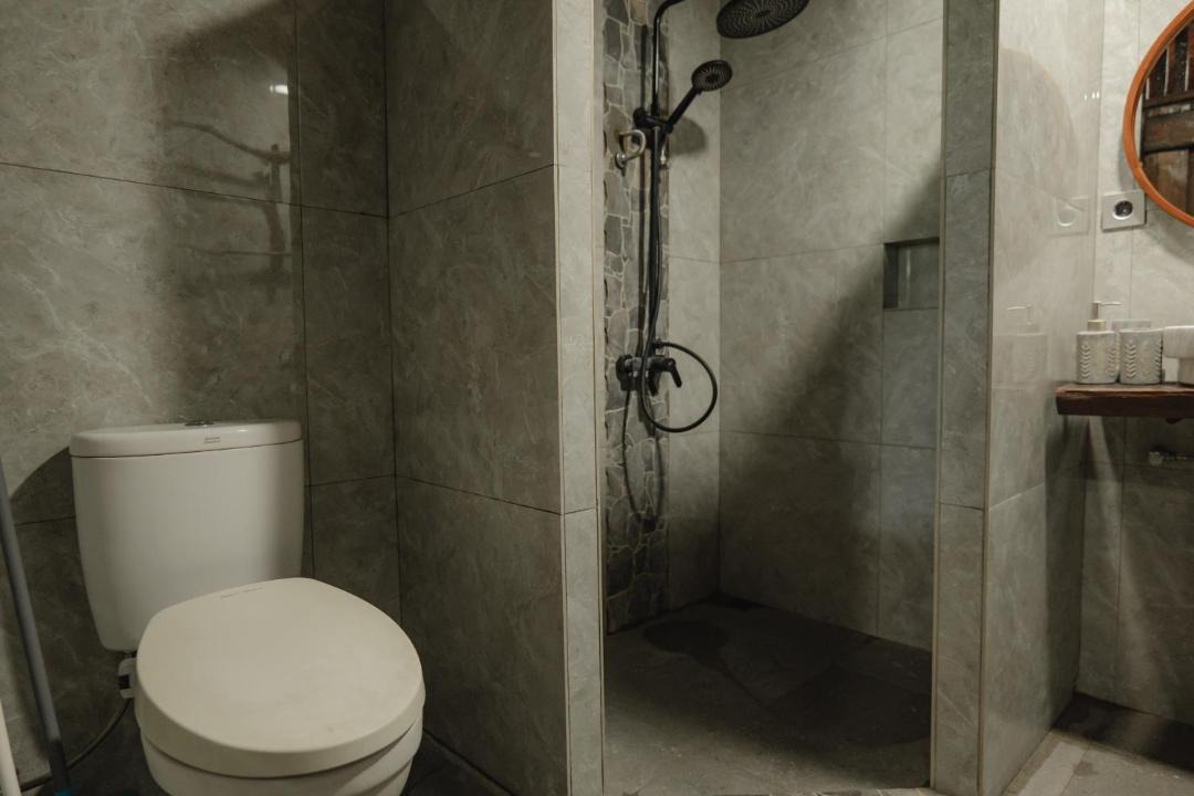 Photo of Bathroom in Tuk Tuk