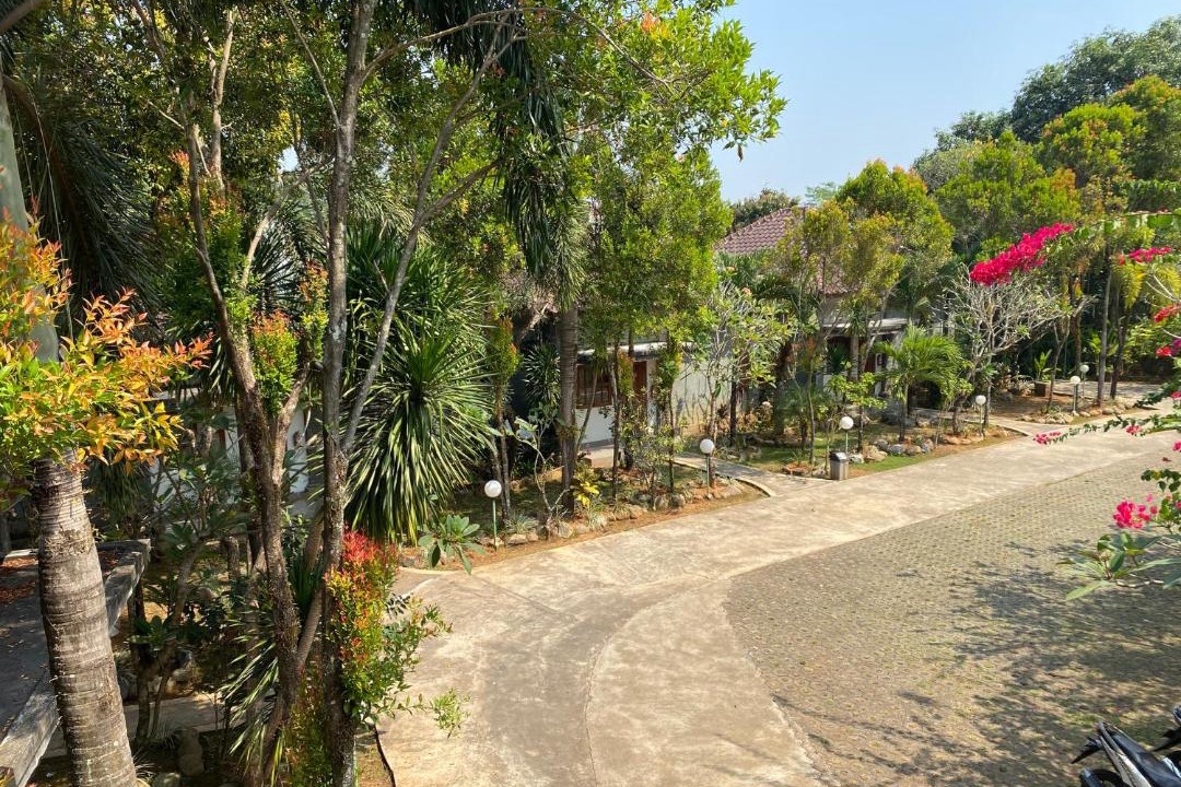 Photo of Others in Tahunan