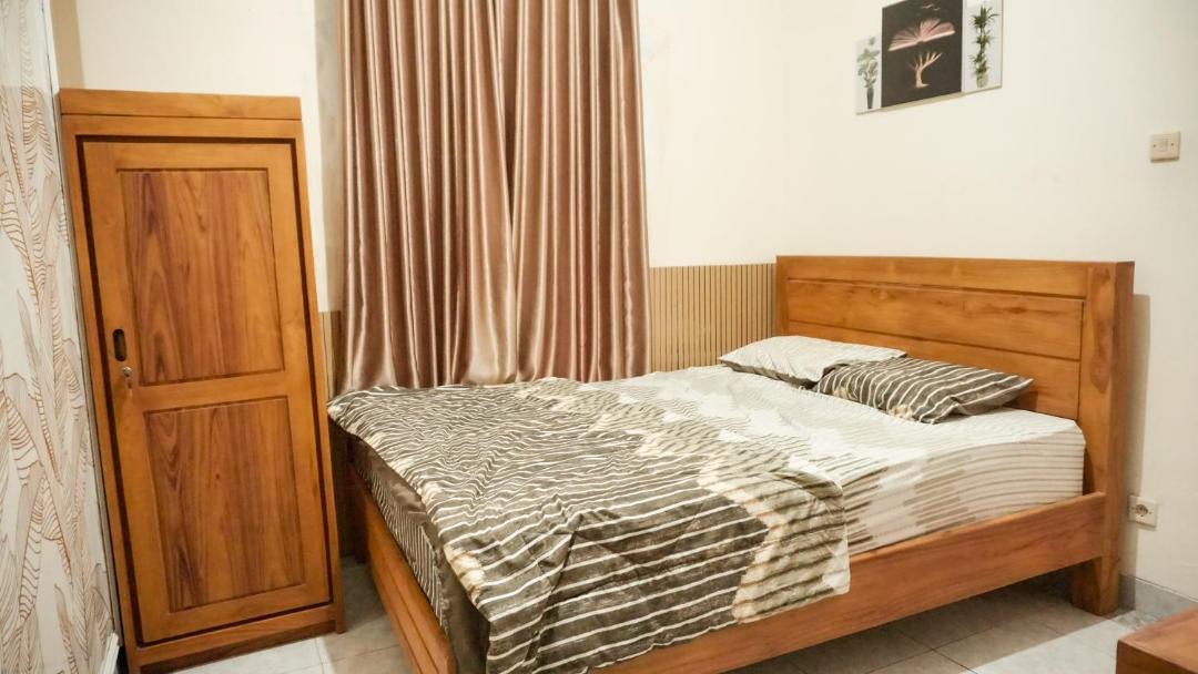 Photo of Bedroom in Ngemplak