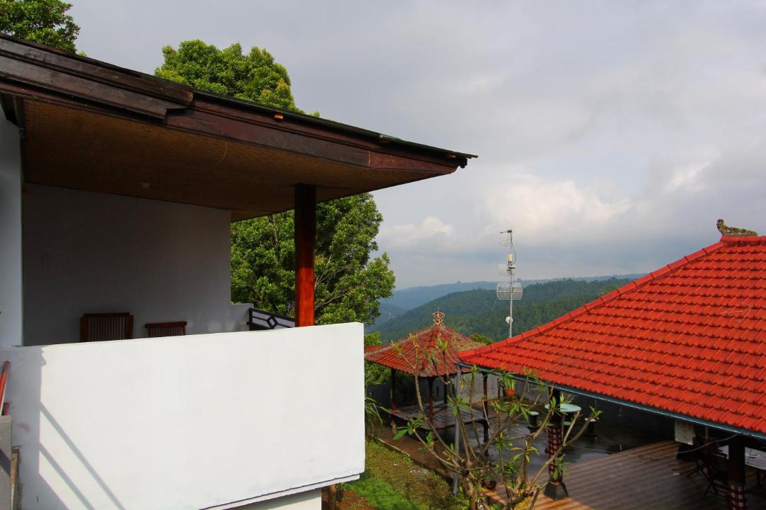 Photo of Others in Munduk