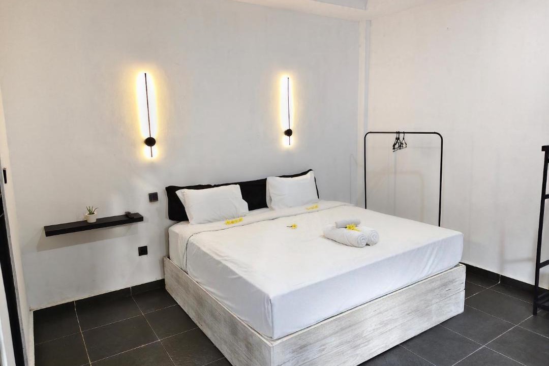 Photo of Bedroom in Kartika Plaza
