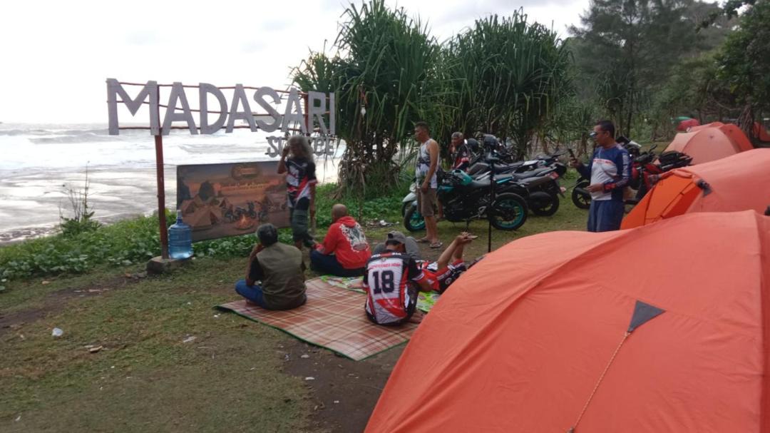 Photo of Outdoor in Cimerak
