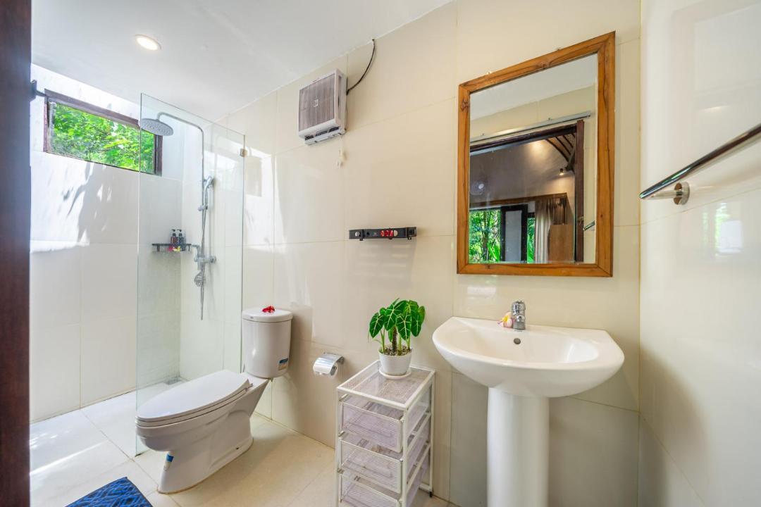 Photo of Bathroom in Singapadu Tengah