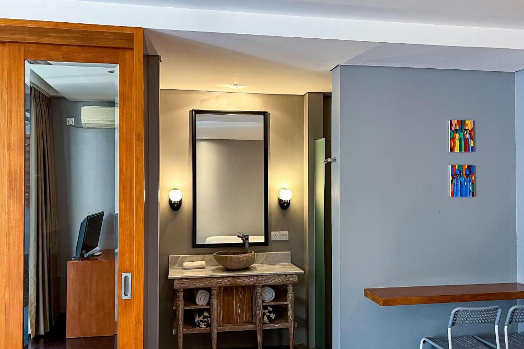 Photo of Bathroom in Kampial