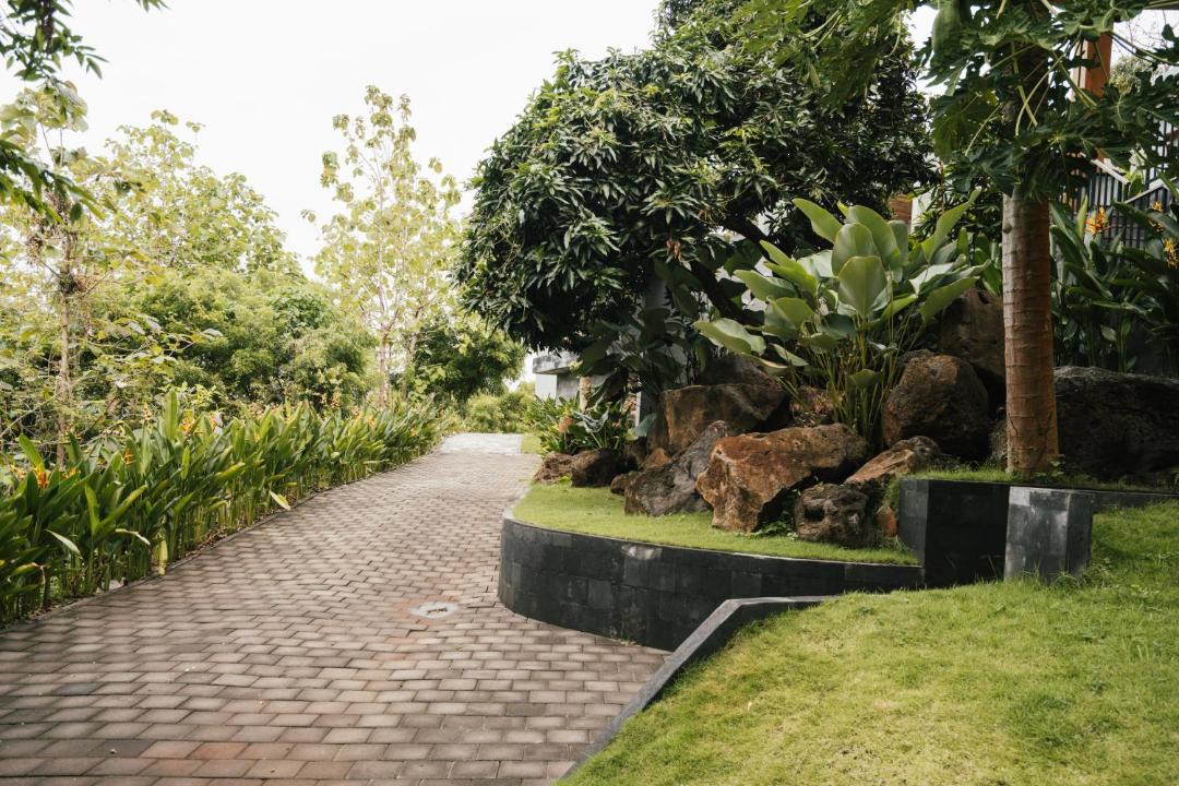 Photo of Others in Kubutambahan
