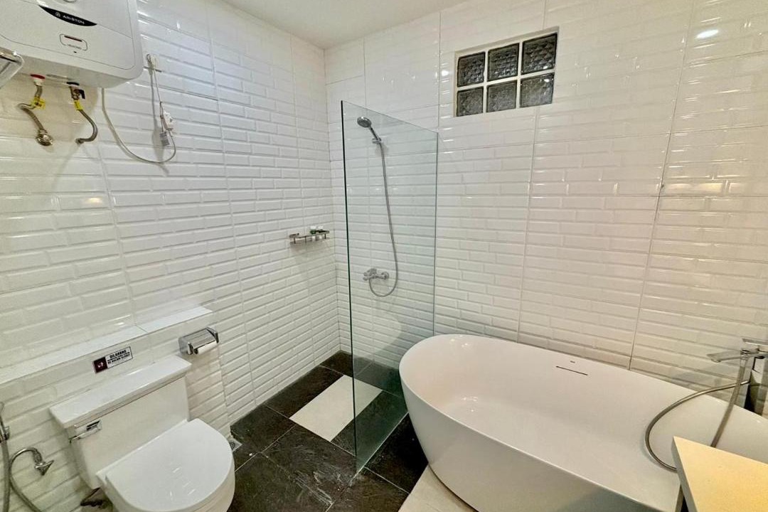 Photo of Bathroom in Saringan