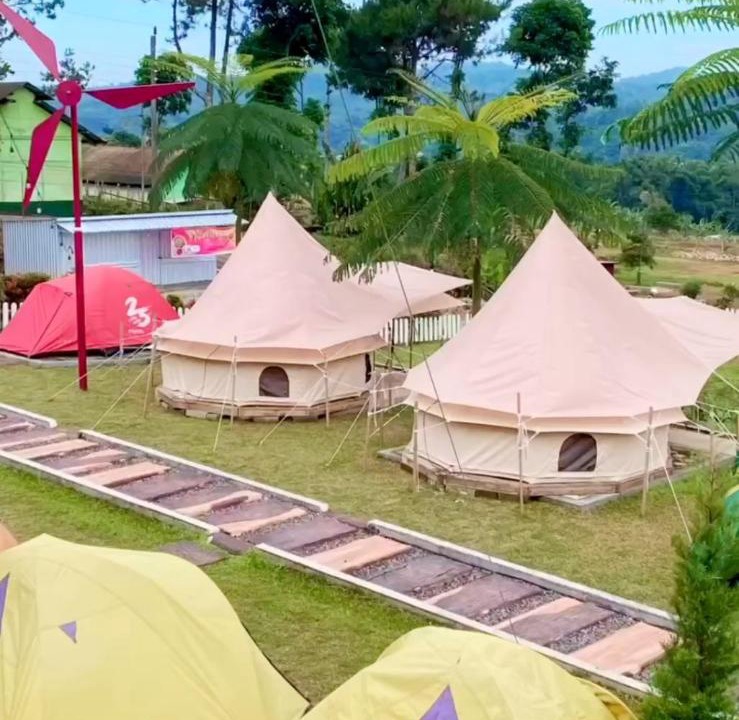 Photo of Outdoor in Java