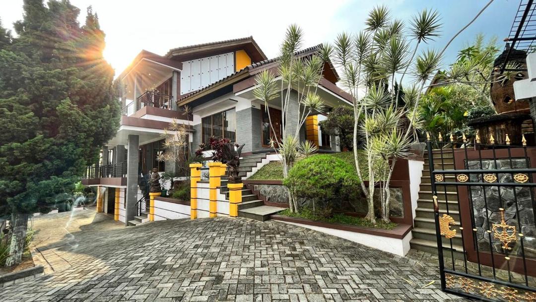 Photo of Others in Bandung