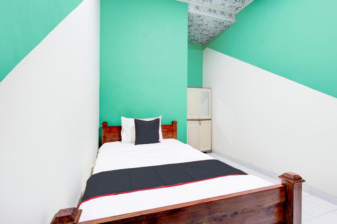 Photo of Bedroom in Ngemplak