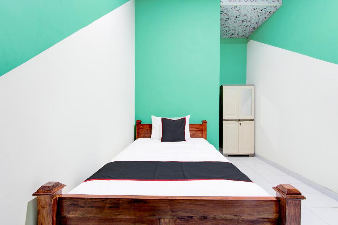 Photo of Bedroom in Ngemplak