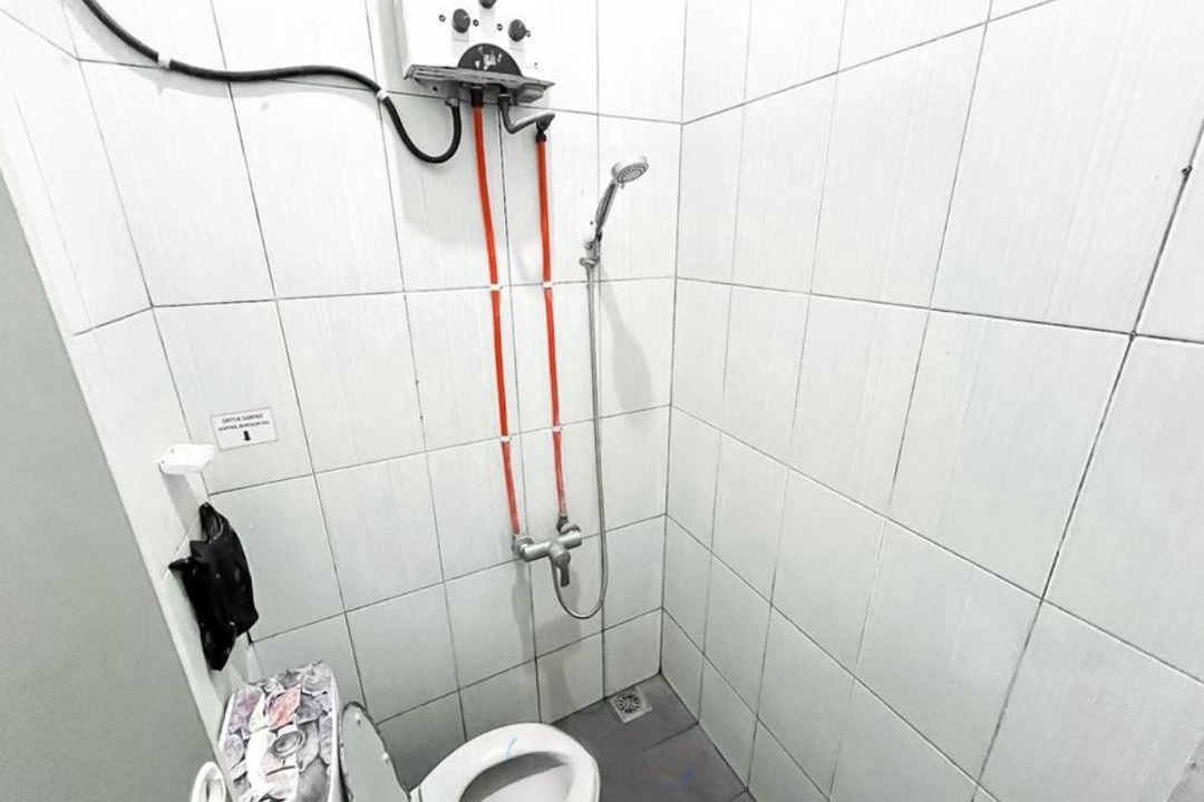 Photo of Bathroom in Duren Sawit