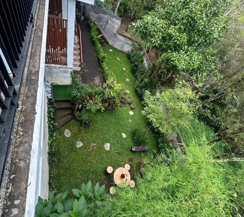 Photo of Others in Munduk