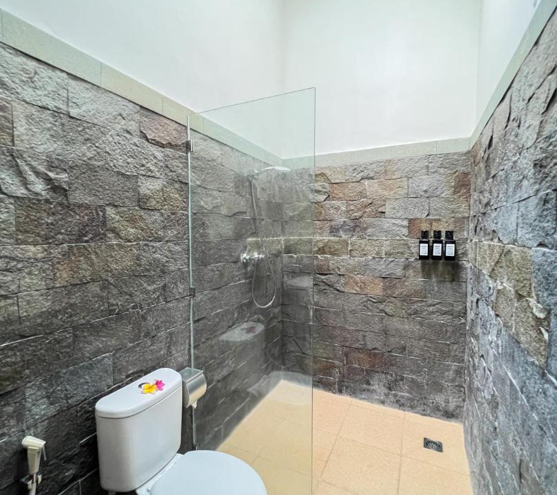 Photo of Bathroom in Sunset Road