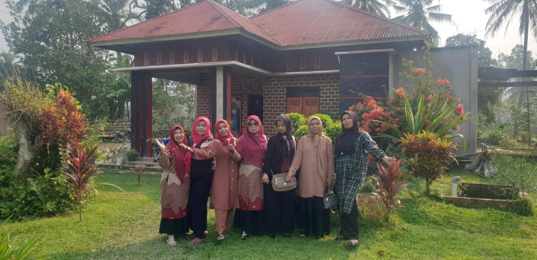 Photo of Others in Harau