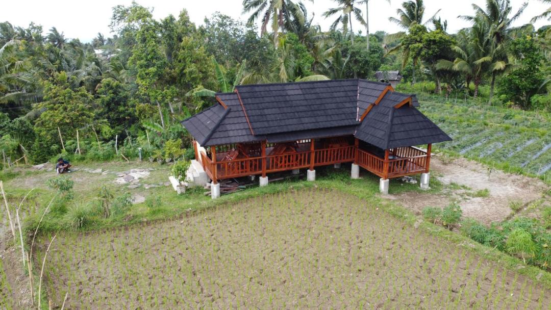 Photo of Others in Tetebatu