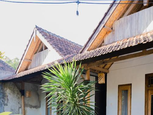Photo of Buildings in Sampalan