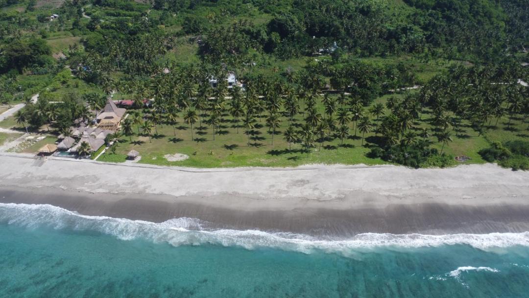 Photo of Others in Nihiwatu