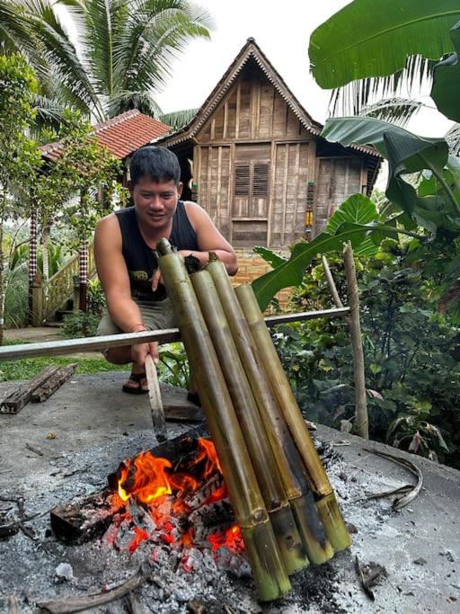Photo of Others in East Selemadeg