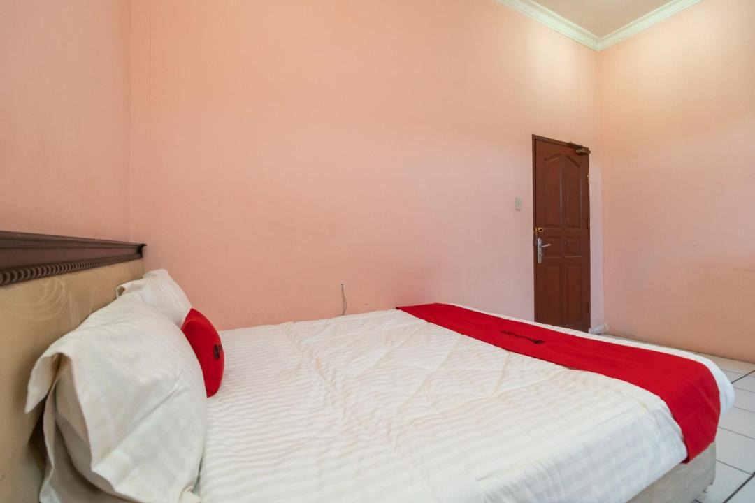 Photo of Bedroom in Siborongborong