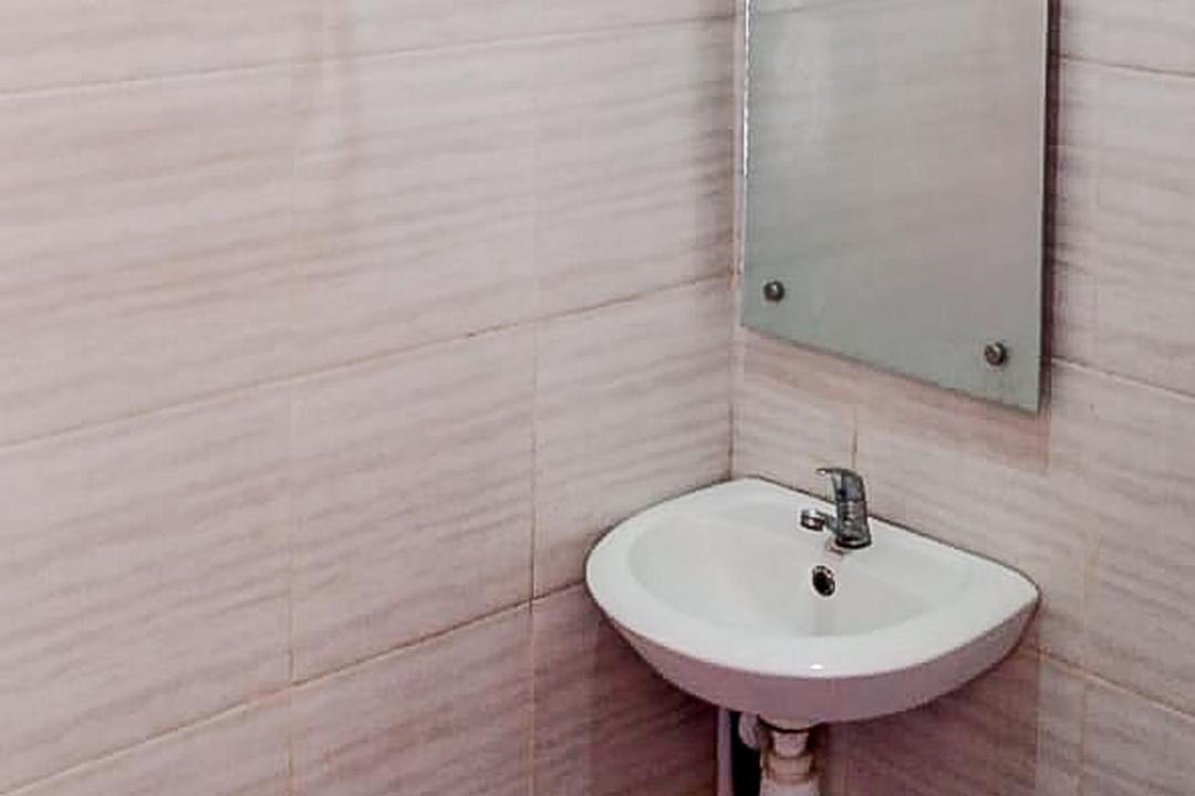 Photo of Bathroom in Rajabasa