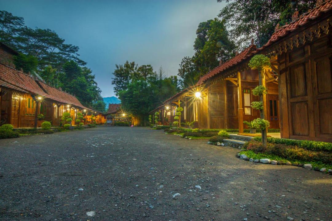 Photo of Others in Borobudur