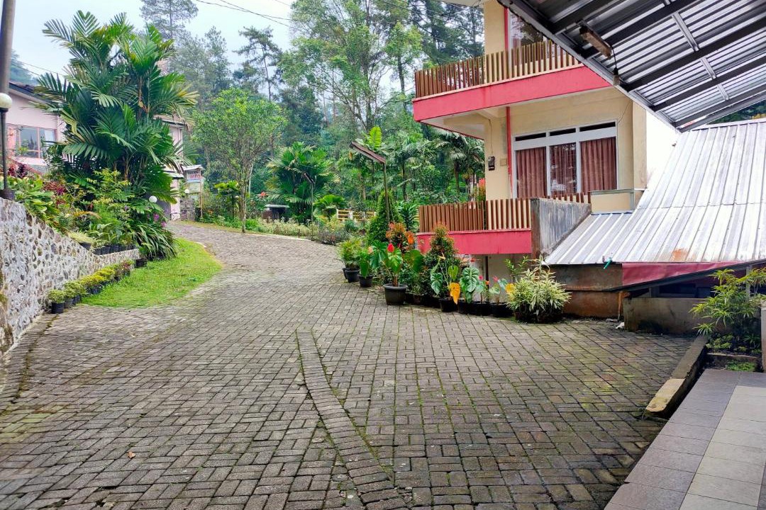 Photo of Others in Baturaden