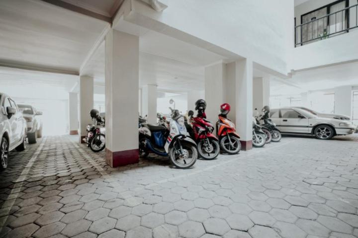 Photo of Others in Dinoyo