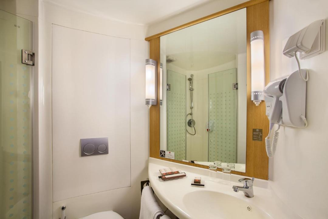 Photo of Bathroom in Pontianak