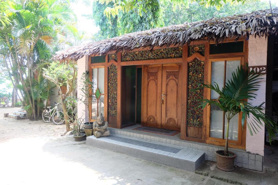 Photo of Others in Tahunan