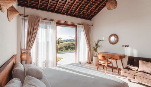 Luxury Villa, 2 Bedrooms, Partial Sea View
