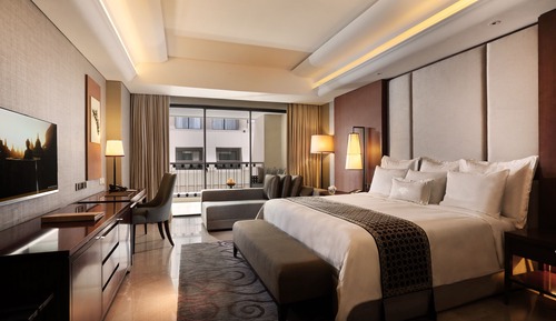 Premier Room (Smoking Floor), 1 King Bed