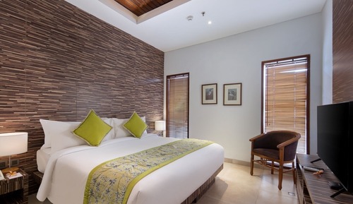 Deluxe Room with Return Boat Transfer and Shuttle Denpasar - Sanur - Denpasar