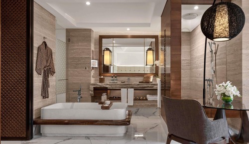 Luxury Room, 1 King Bed