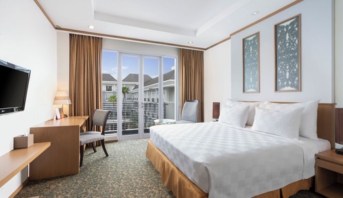 Deluxe Double Room, Pool View