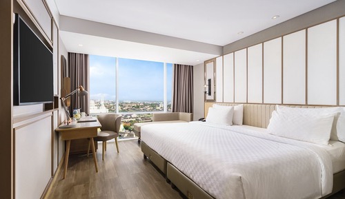 Grand Deluxe Hollywood