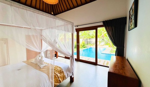 Family Room, 2 Bedrooms, Pool Access, Garden View