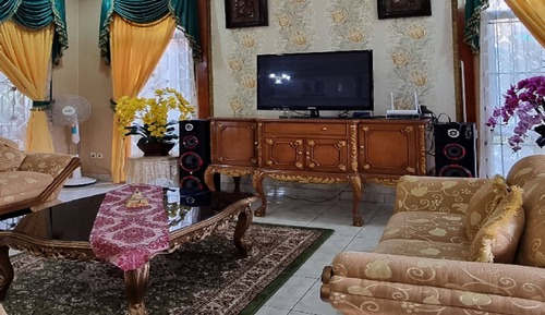 House, 5 Bedrooms