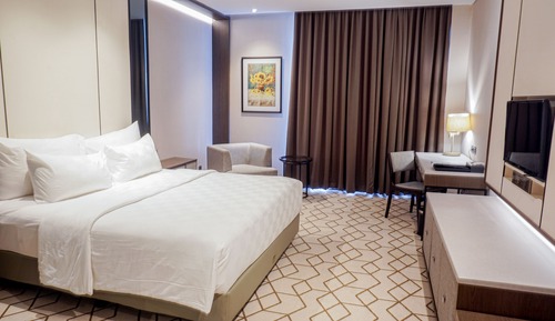 Superior Room, 1 Queen Bed, Non Smoking