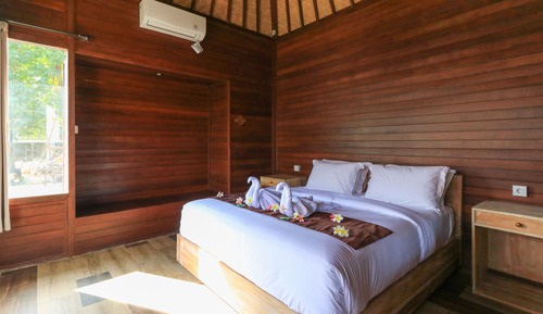 Superior Bungalow (AC)