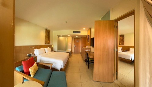 Family Room, Multiple Beds