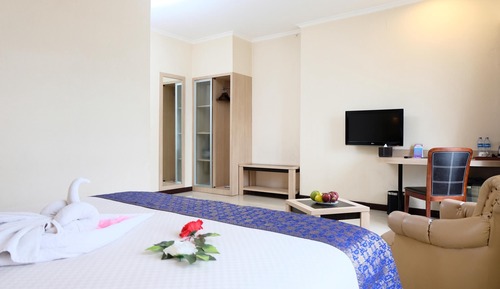 Junior Double Room