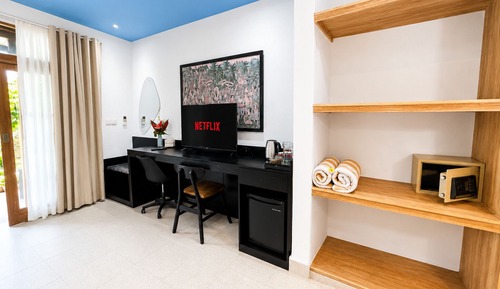 Signature Studio Suite