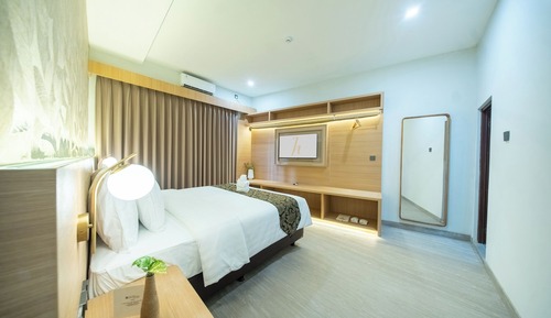 Junior Room