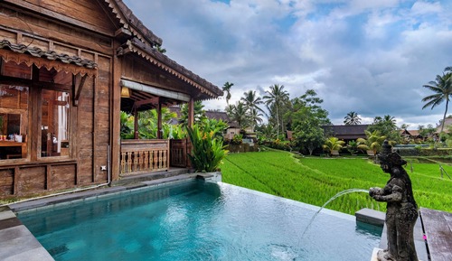 Luxury Villa, Private Pool, Courtyard Area
