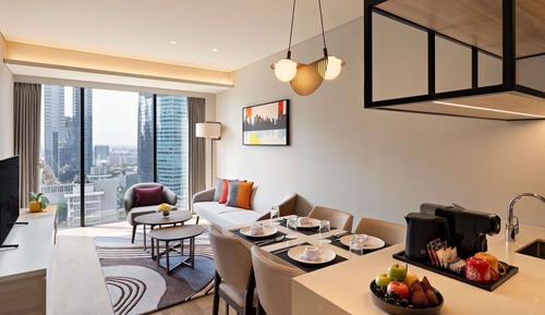 Executive Suite, 1 King Bed (Swiss Executive)