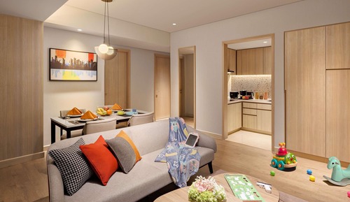 Suite, 1 King Bed (Swiss Signature Panorama View)