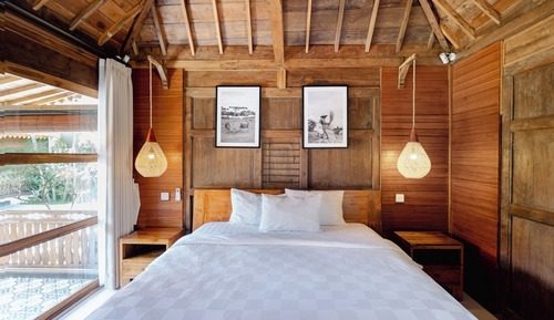 Signature Double Room, Balcony, Pool View